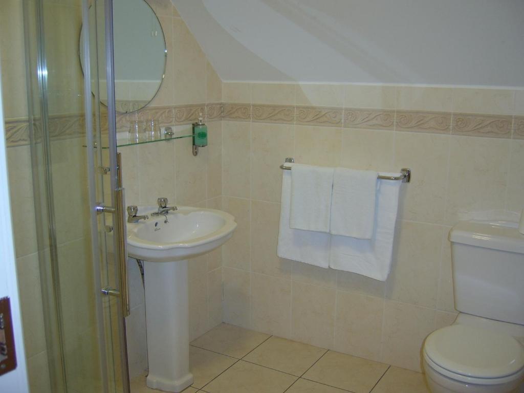 Tudor House Guest House Dungarvan  Δωμάτιο φωτογραφία